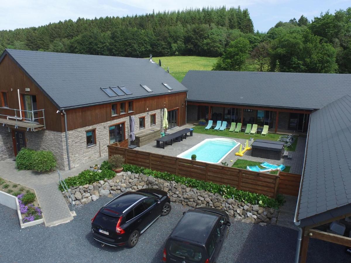 Beautiful Villa With Heated Outdoor Pool Manhay Экстерьер фото
