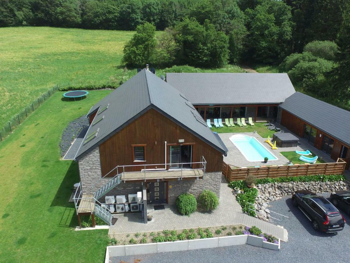 Beautiful Villa With Heated Outdoor Pool Manhay Экстерьер фото